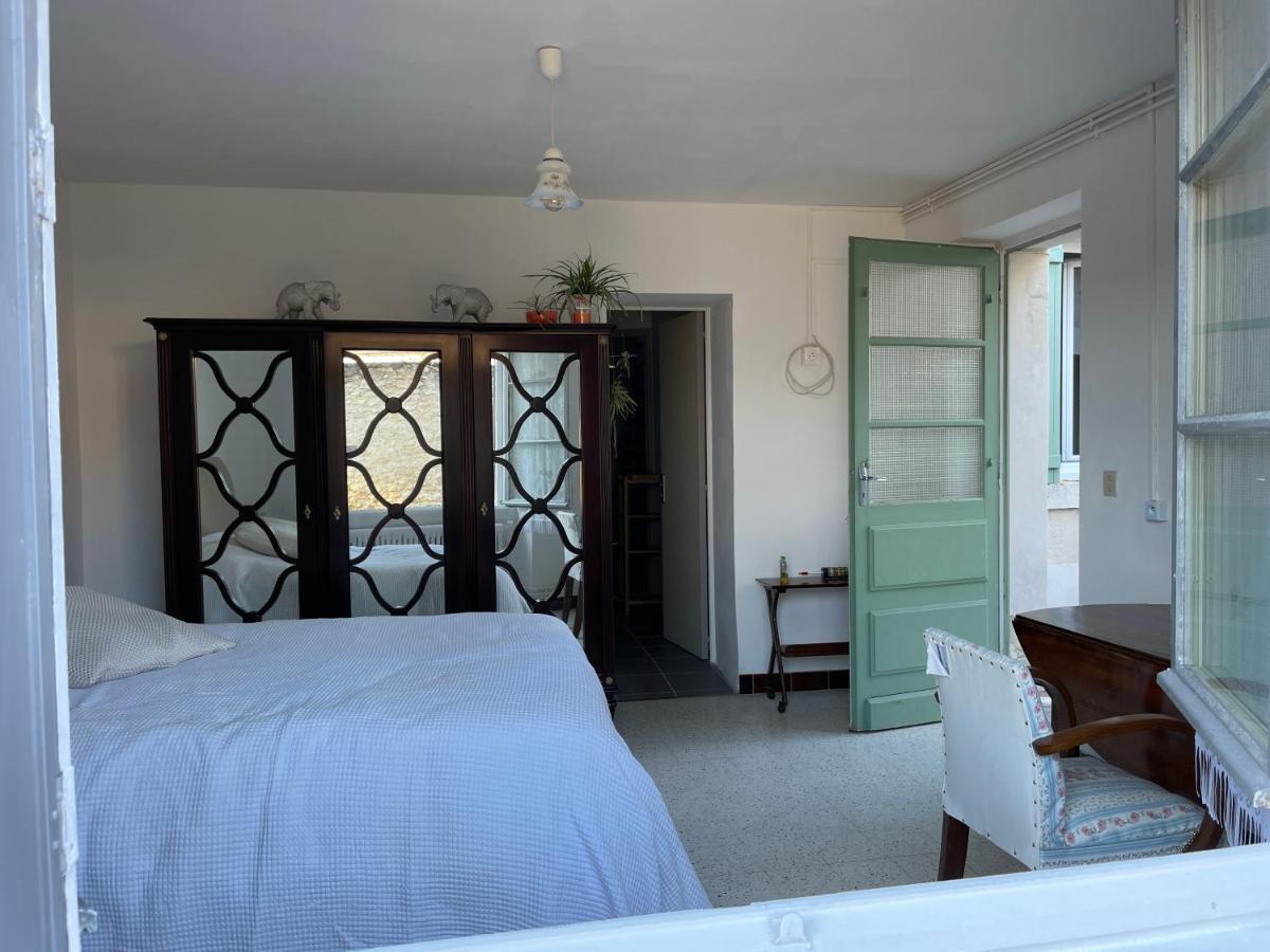 Bed and Breakfast Parfums Du Bois Сель-сюр-Шер Экстерьер фото